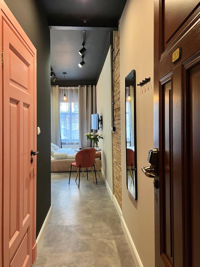 Pudrowy Apartament Old Town Design ทอรูน ภายนอก รูปภาพ