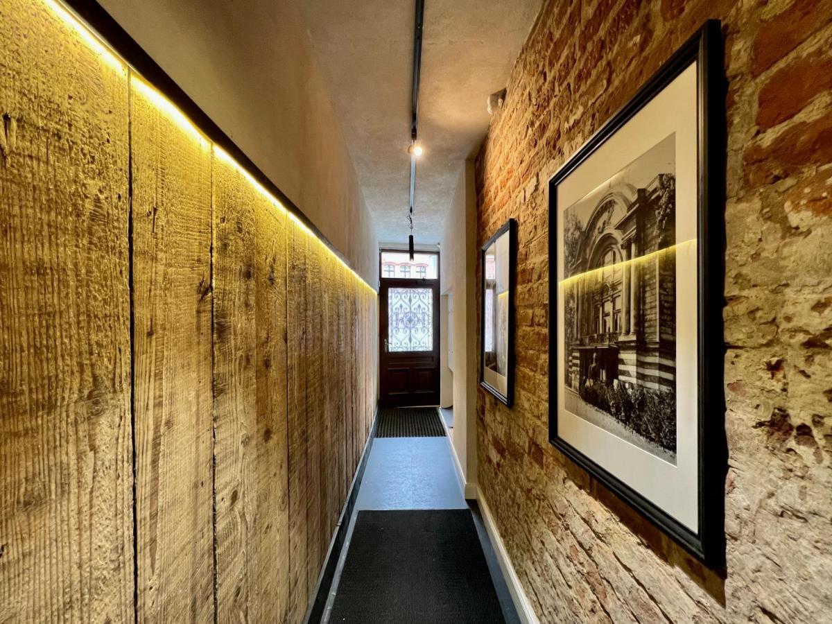 Pudrowy Apartament Old Town Design ทอรูน ภายนอก รูปภาพ